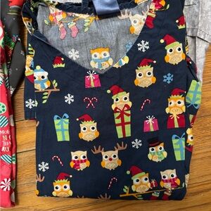 Festive Owl Print Scrub Top